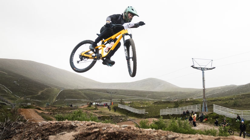 Gormworx Biking Reel